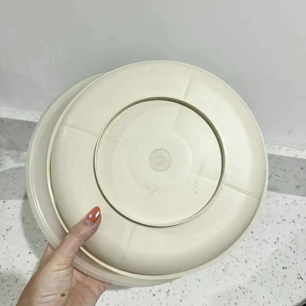 Vintage Tupperware 10